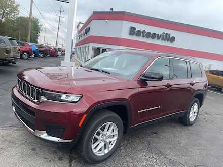 2024 Jeep Grand Cherokee L Laredo 4WD Sport Utility Vehicles