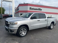 2026 Ram 1500 BIG HORN CREW CAB 4X4 6'4 BOX Pickup