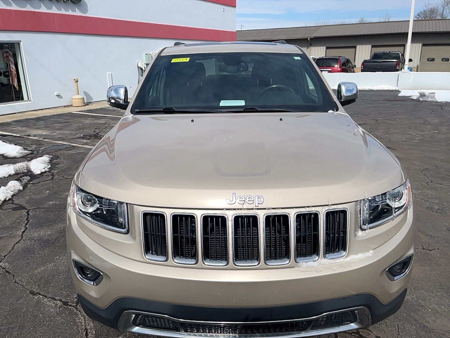 Used 2015 Jeep Grand Cherokee Limited with VIN 1C4RJFBG7FC861927 for sale in Batesville, IN