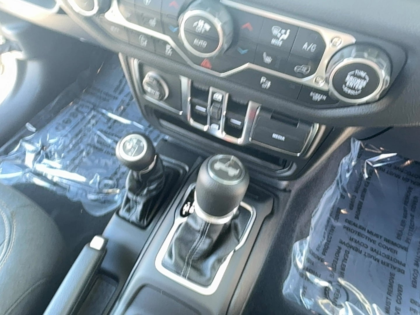 2025 Jeep Wrangler 4-Door Sport S - Photo 16