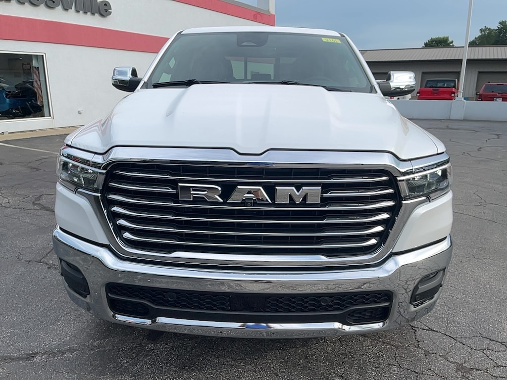 New 2027 Ram 1500 LARAMIE CREW CAB 4X4 5'7 BOX Pickup