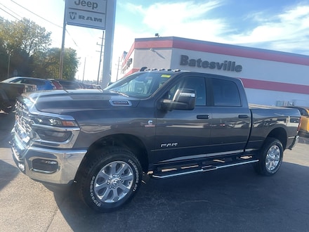 2026 Ram 2500 BIG HORN CREW CAB 4X4 6'4 BOX Pickup