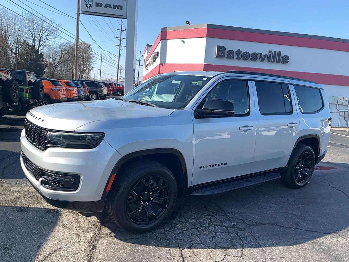 2024 Jeep Wagoneer Series II's photo