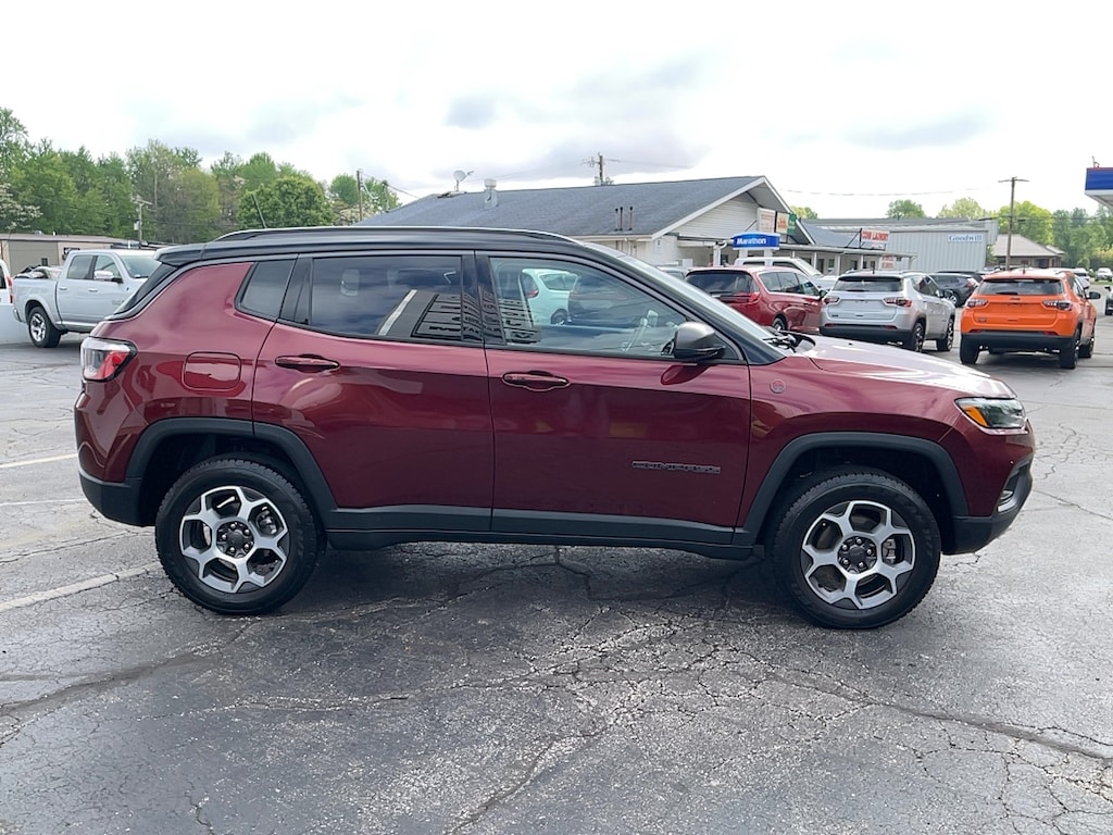 Used 2022 Jeep Compass Trailhawk 4WD Sport Utility Vehicles