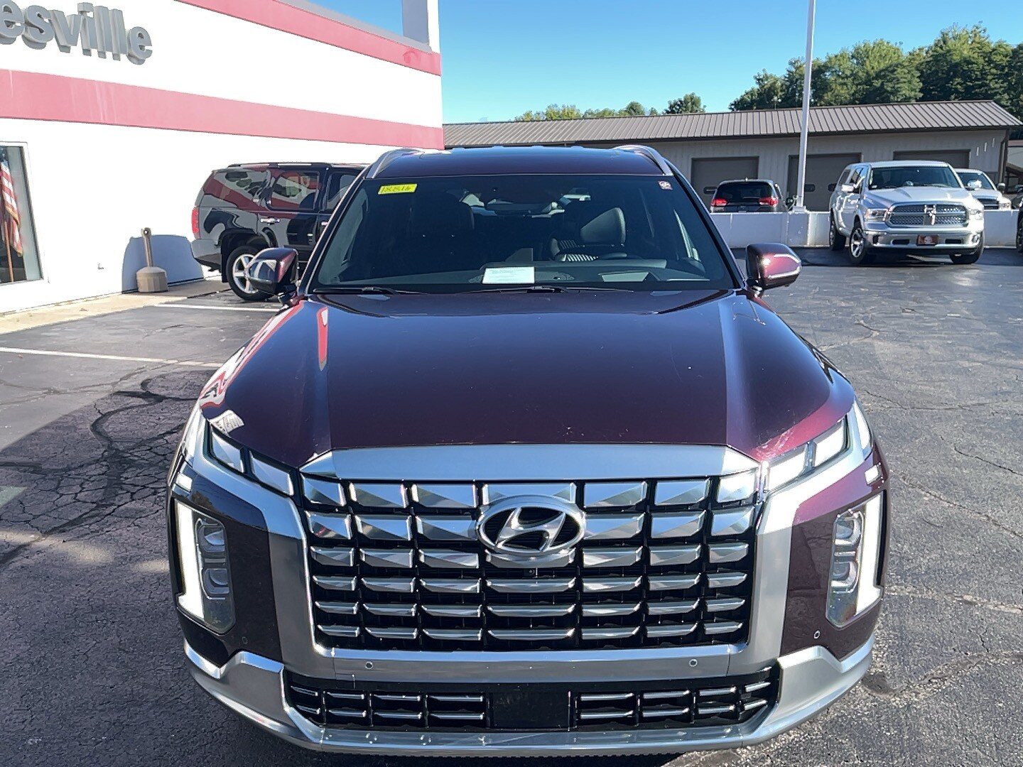 Used 2024 Hyundai Palisade Calligraphy with VIN KM8R7DGE1RU711381 for sale in Batesville, IN