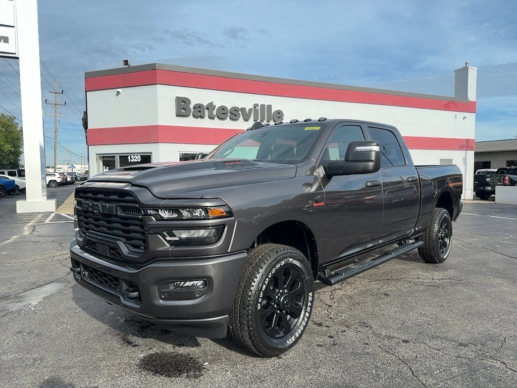 New 2026 Ram 2500 BLACK EXPRESS CREW CAB 4X4 6'4 BOX Pickup