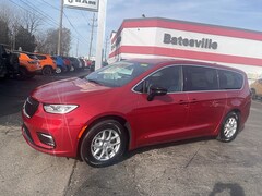 2026 Chrysler Pacifica SELECT Passenger Van