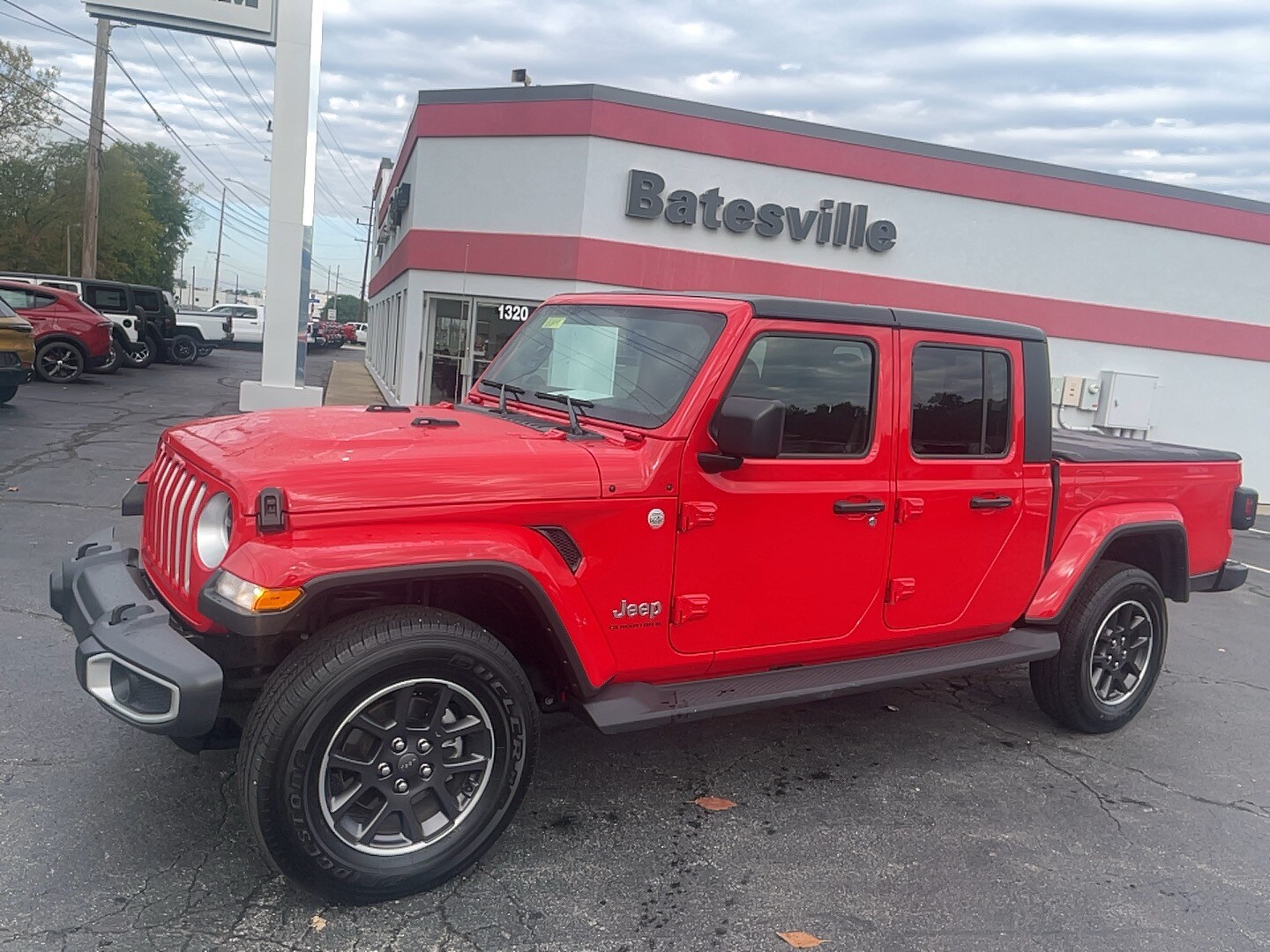 2025 Jeep Gladiator Sport photo 4