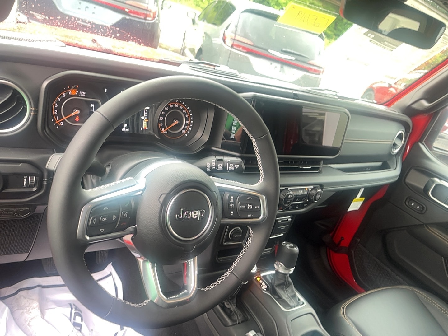 2025 Jeep Wrangler 4-Door Sahara - Photo 14