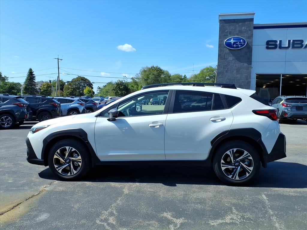 2025 Subaru Crosstrek Premium photo 2