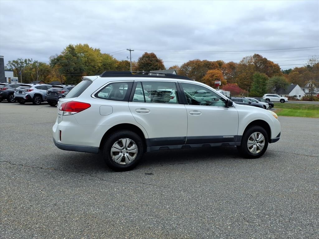 Used 2011 Subaru Outback 2.5i (CVT) SUV