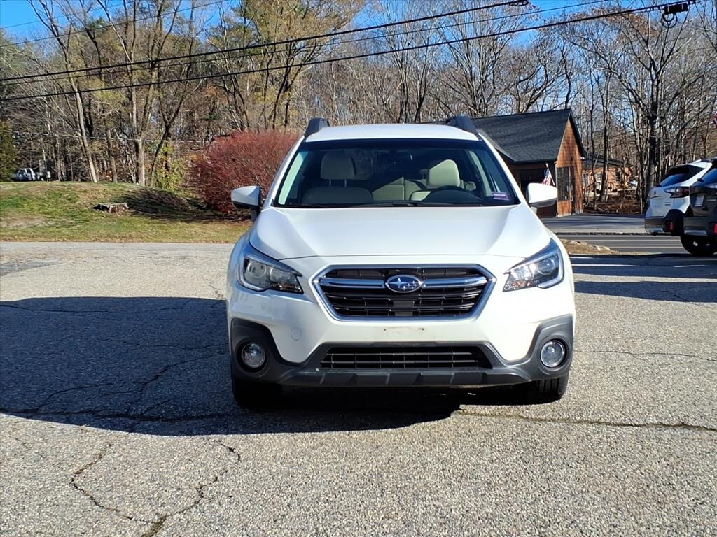 Used 2018 Subaru Outback 2.5i Premium with SUV