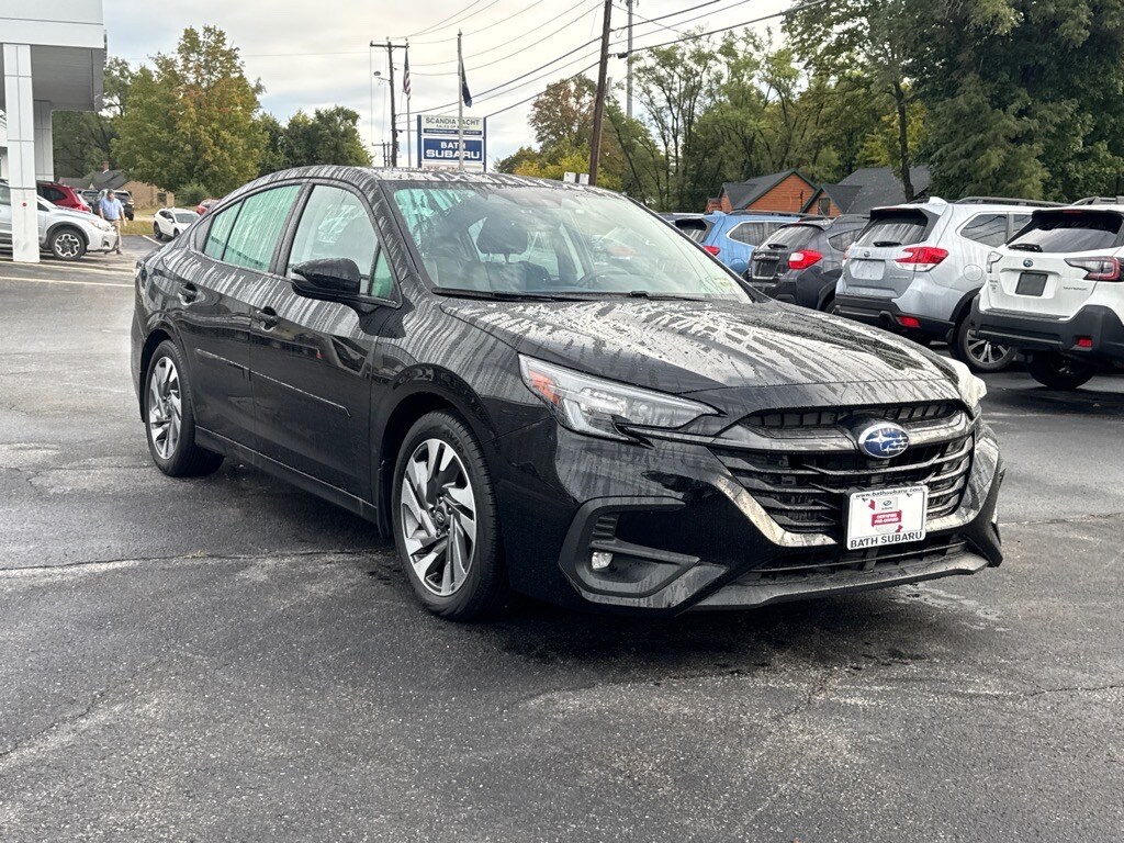 2023 Subaru Legacy Limited photo 2