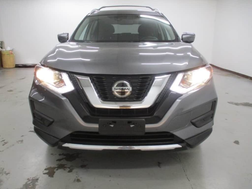 Used 2020 Nissan Rogue SV SUV