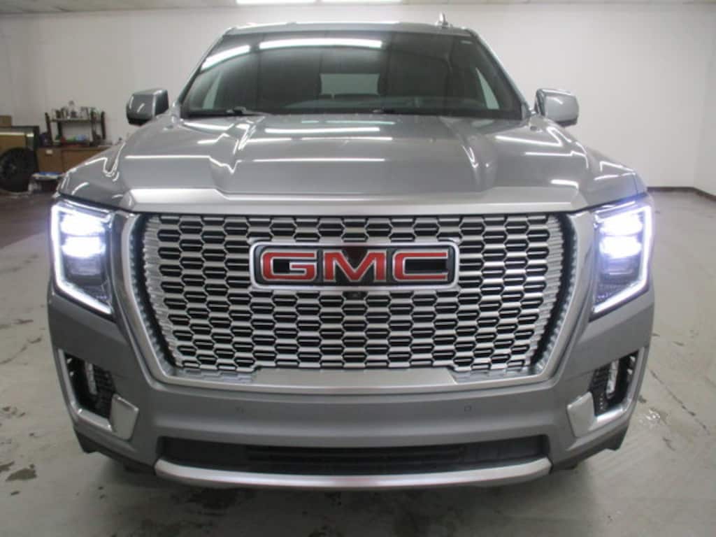 Used 2023 GMC Yukon XL Denali SUV