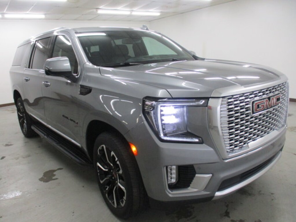 Used 2023 GMC Yukon XL Denali SUV