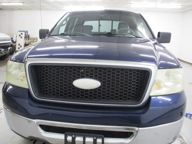 2008 Ford F-150 photo 2