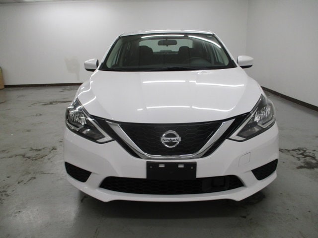 Used 2019 Nissan Sentra SV with VIN 3N1AB7APXKY240252 for sale in Springfield, MI
