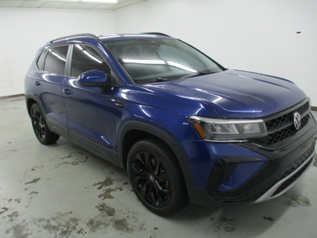 Used 2022 Volkswagen Taos 1.5T SE 4MOTION SUV