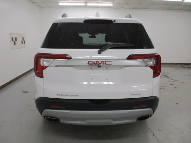 2023 Gmc Acadia SLE photo 3