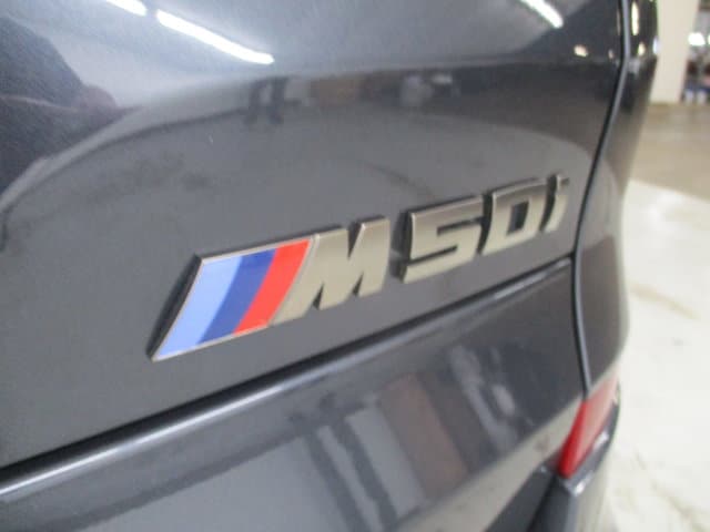 2022 BMW X5 M50i - Photo 6