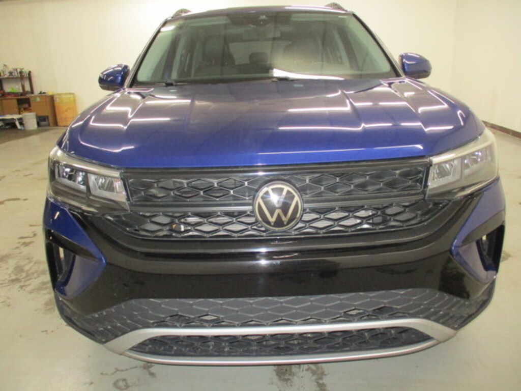 Used 2022 Volkswagen Taos 1.5T SE 4MOTION SUV