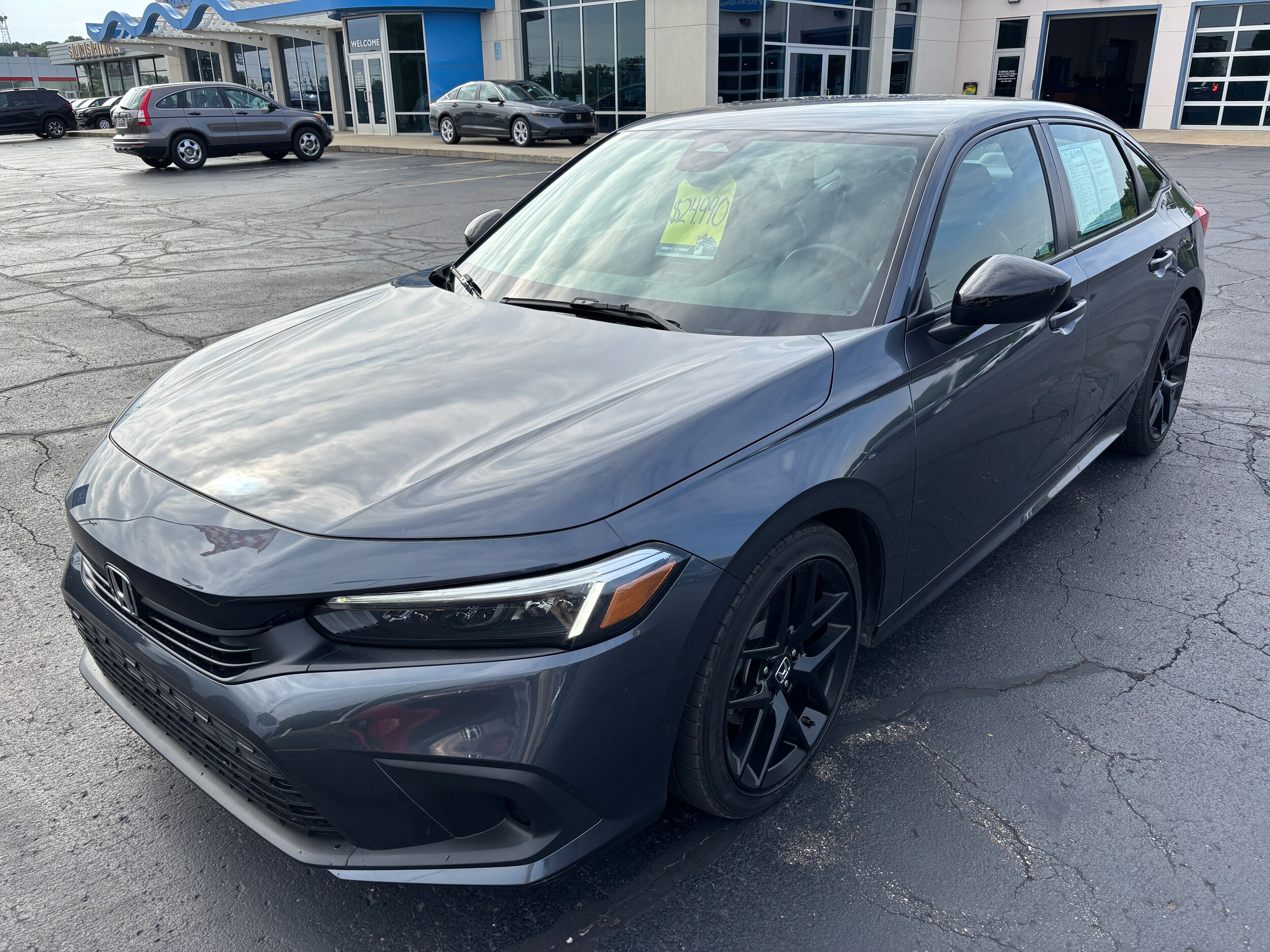 2023 Honda Civic Sport photo 2