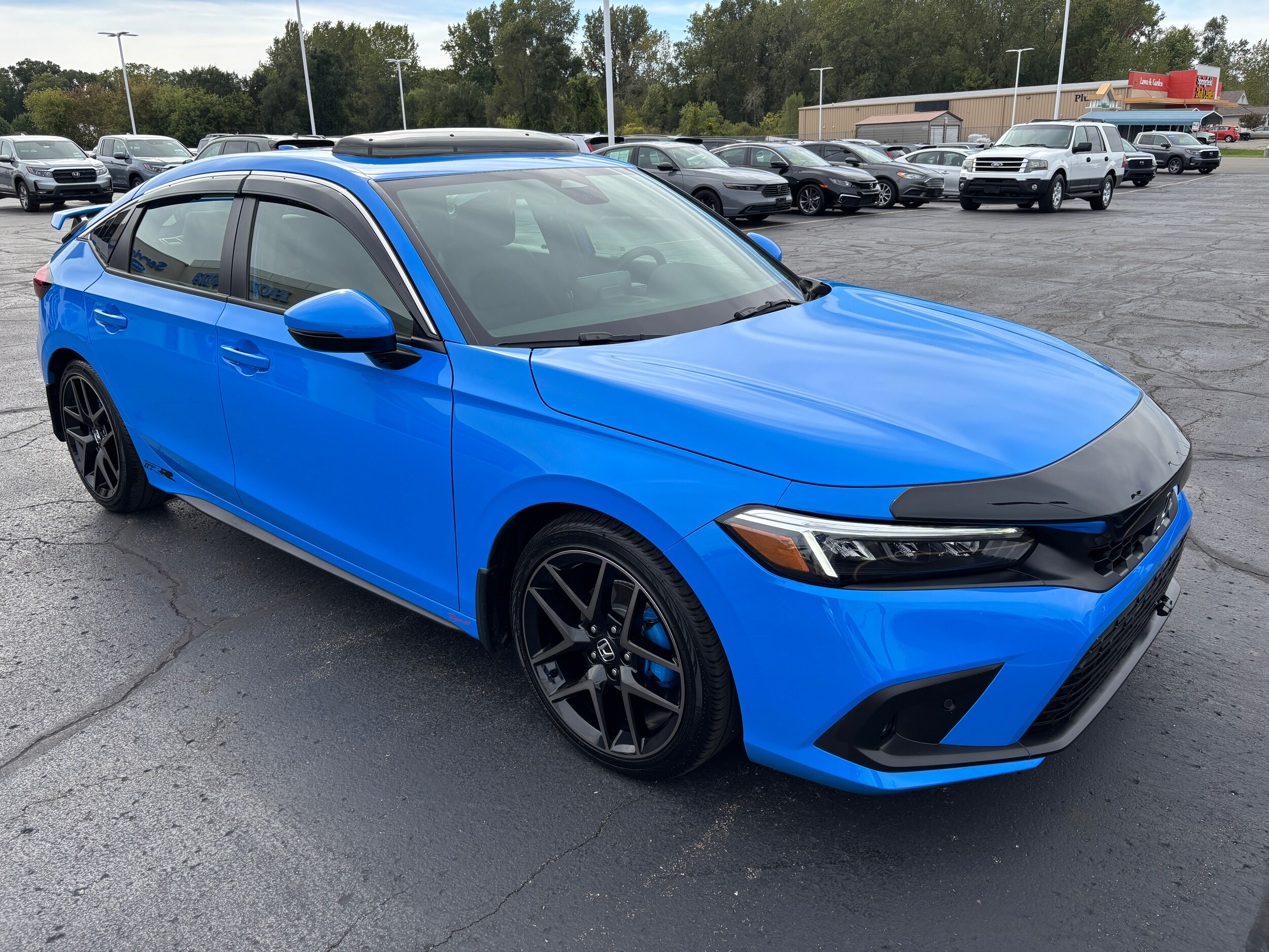2022 Honda Civic Sport Touring Hatchback photo 2