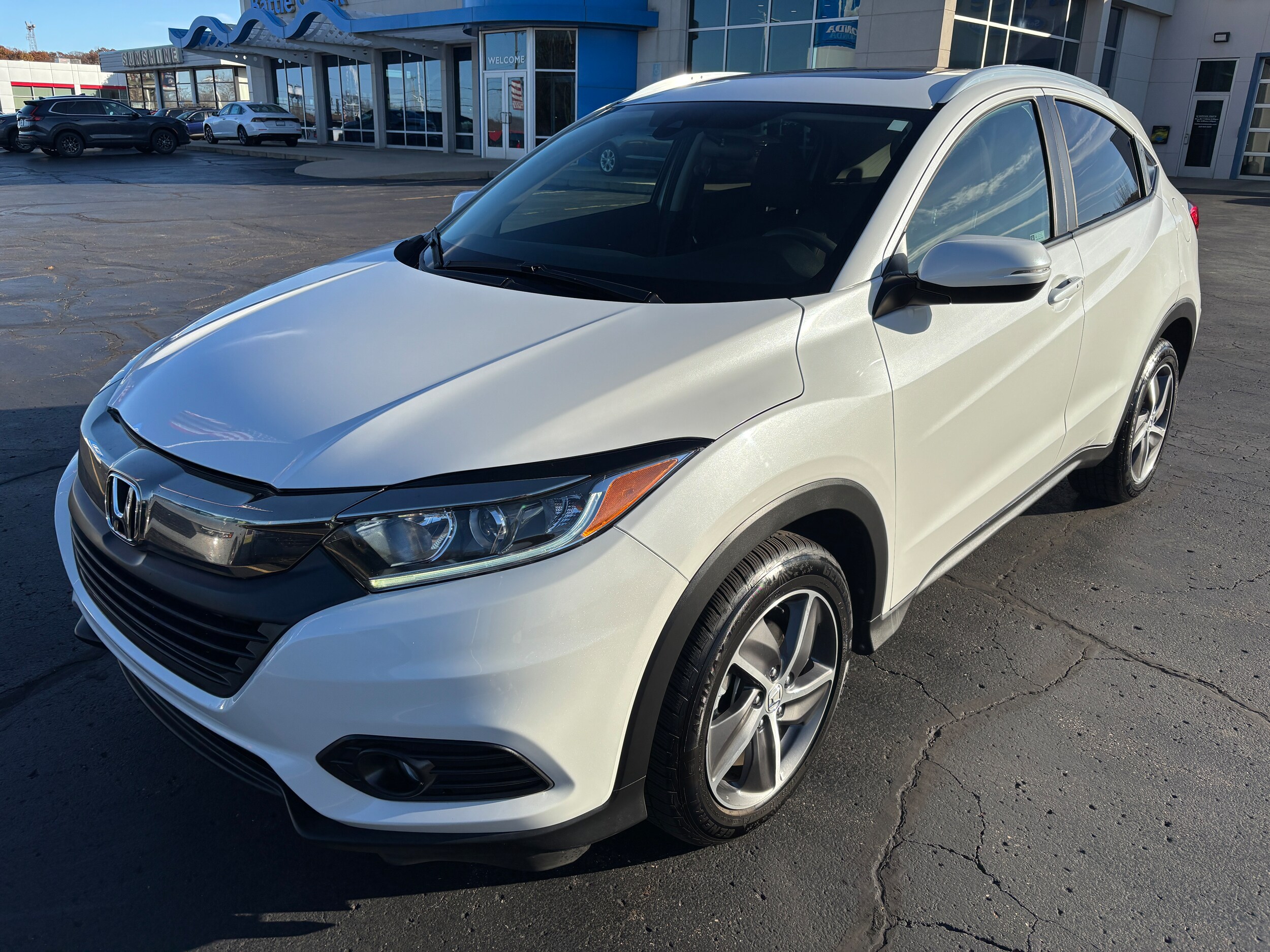 2021 Honda HR-V EX photo 2