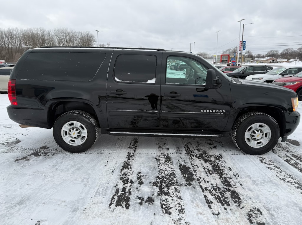 Used 2010 Chevrolet Suburban 2500 SUV