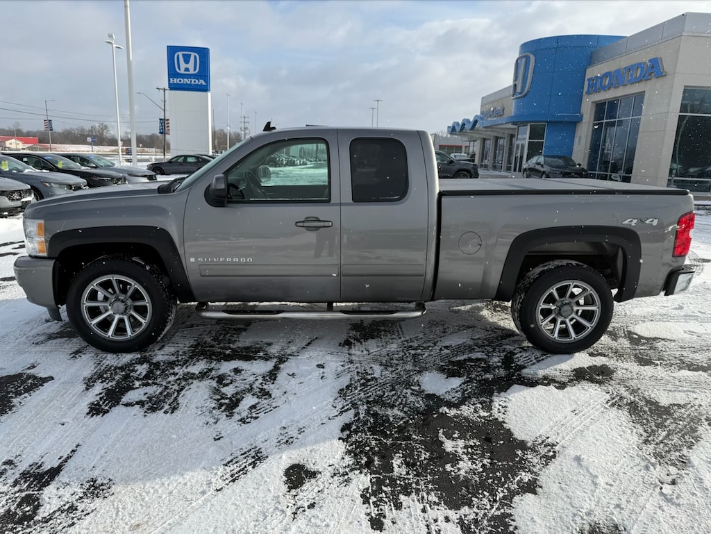 Used 2007 Chevrolet Silverado 1500 Truck Extended Cab