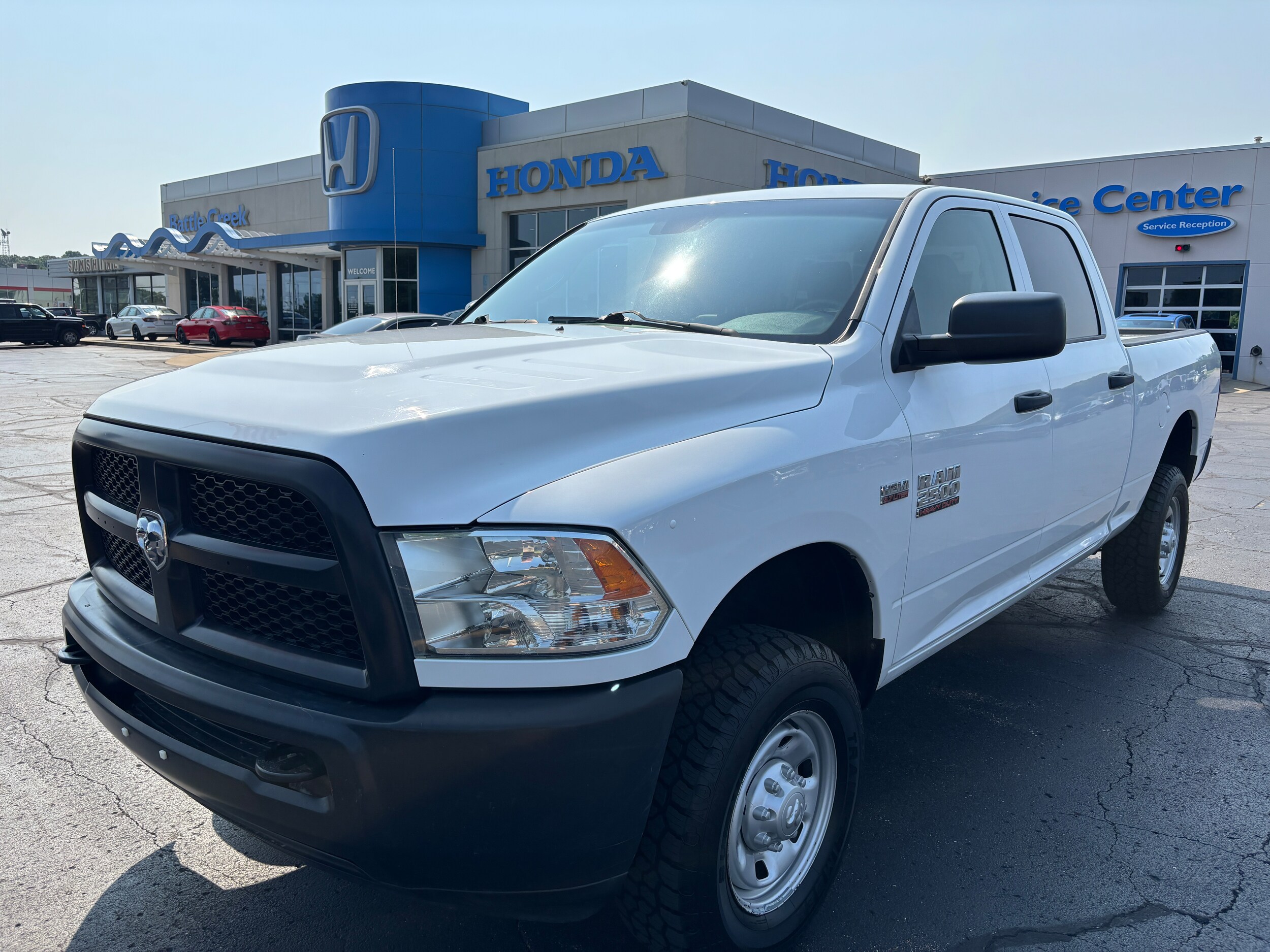 2016 Ram 2500 Tradesman photo 2