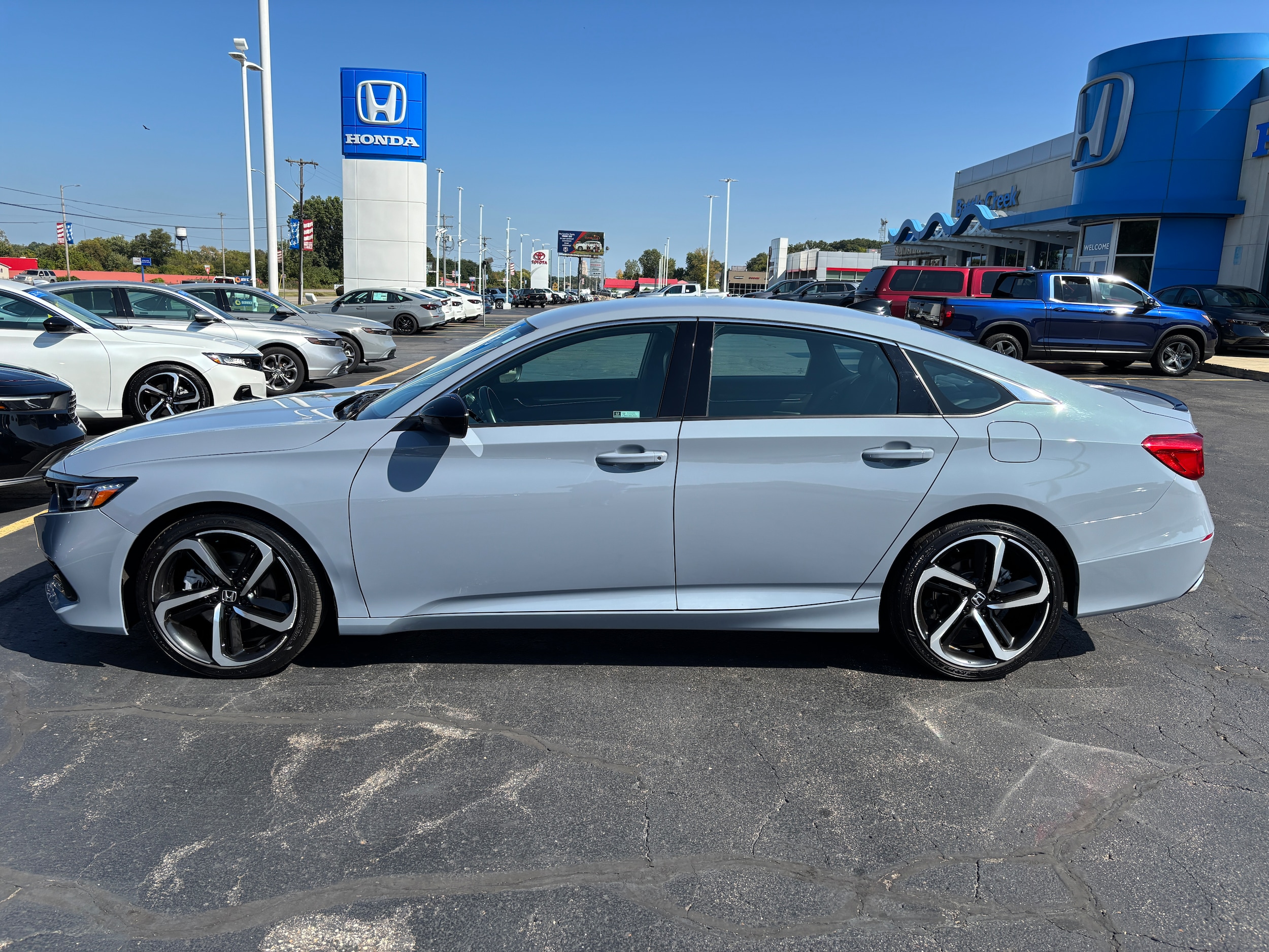 2022 Honda Accord Sport