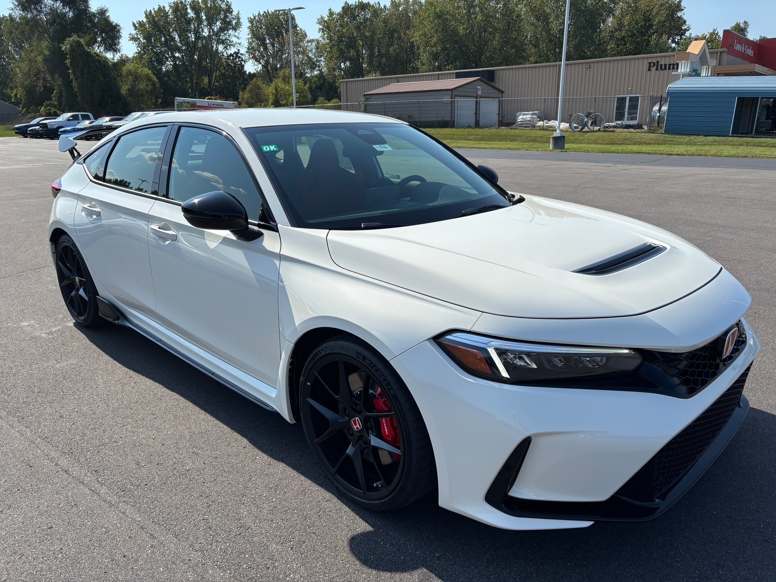 2025 Honda Civic Type R photo 2