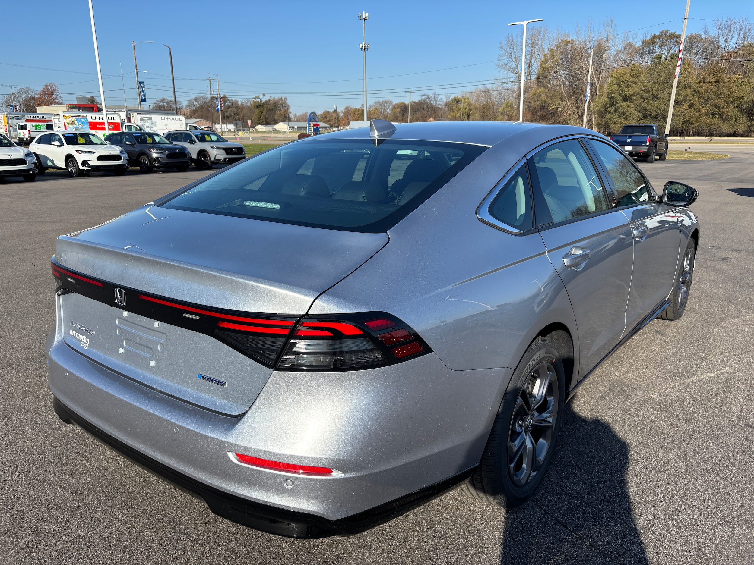 2025 Honda Accord Hybrid EX-L - Photo 6