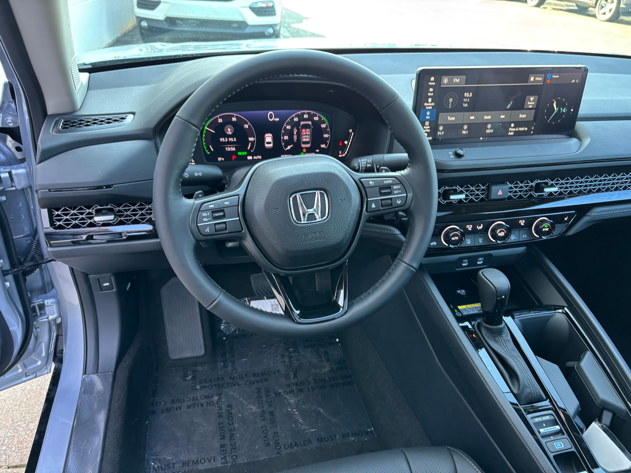 2025 Honda Accord Hybrid EX-L - Photo 17