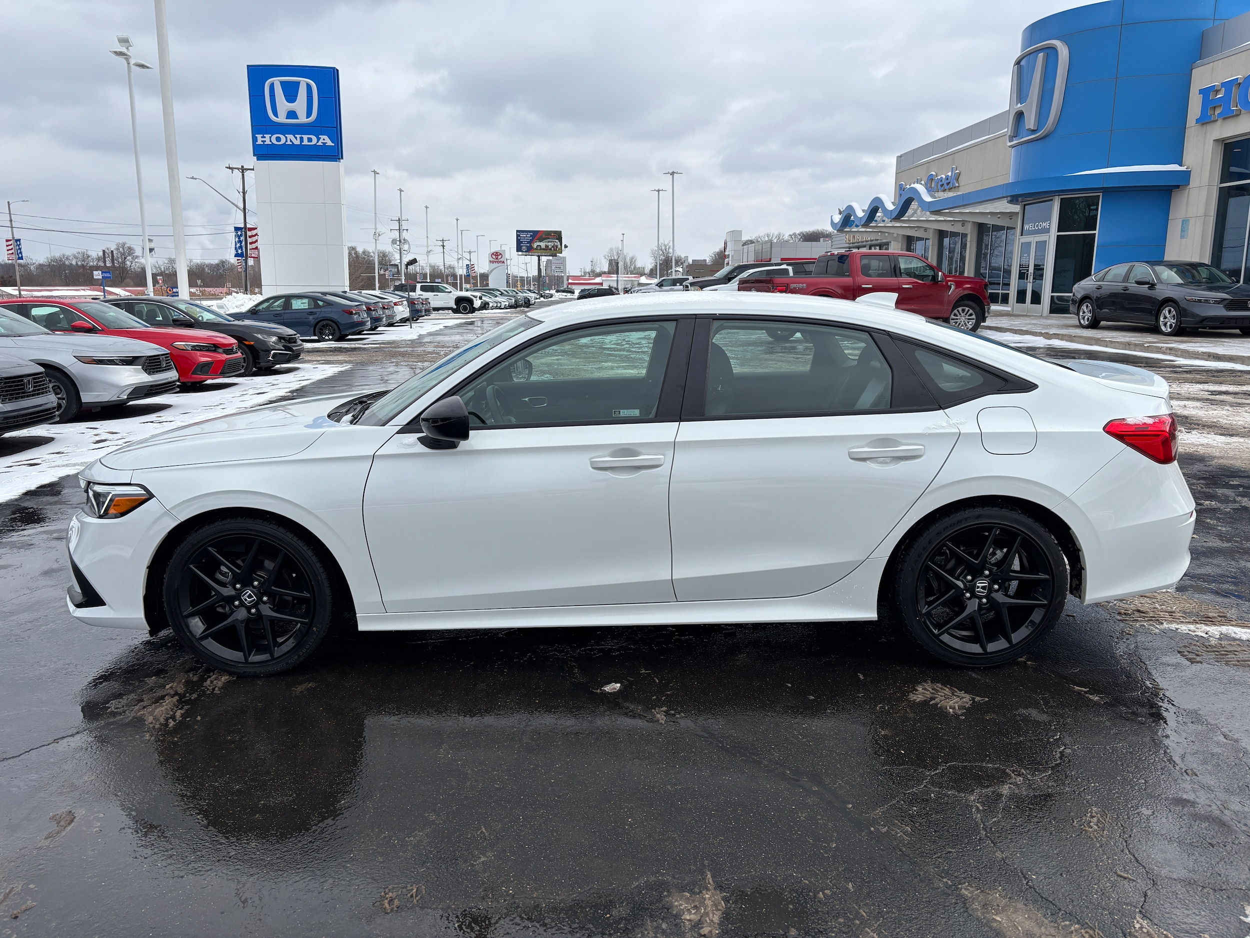 2023 Honda Civic Sport