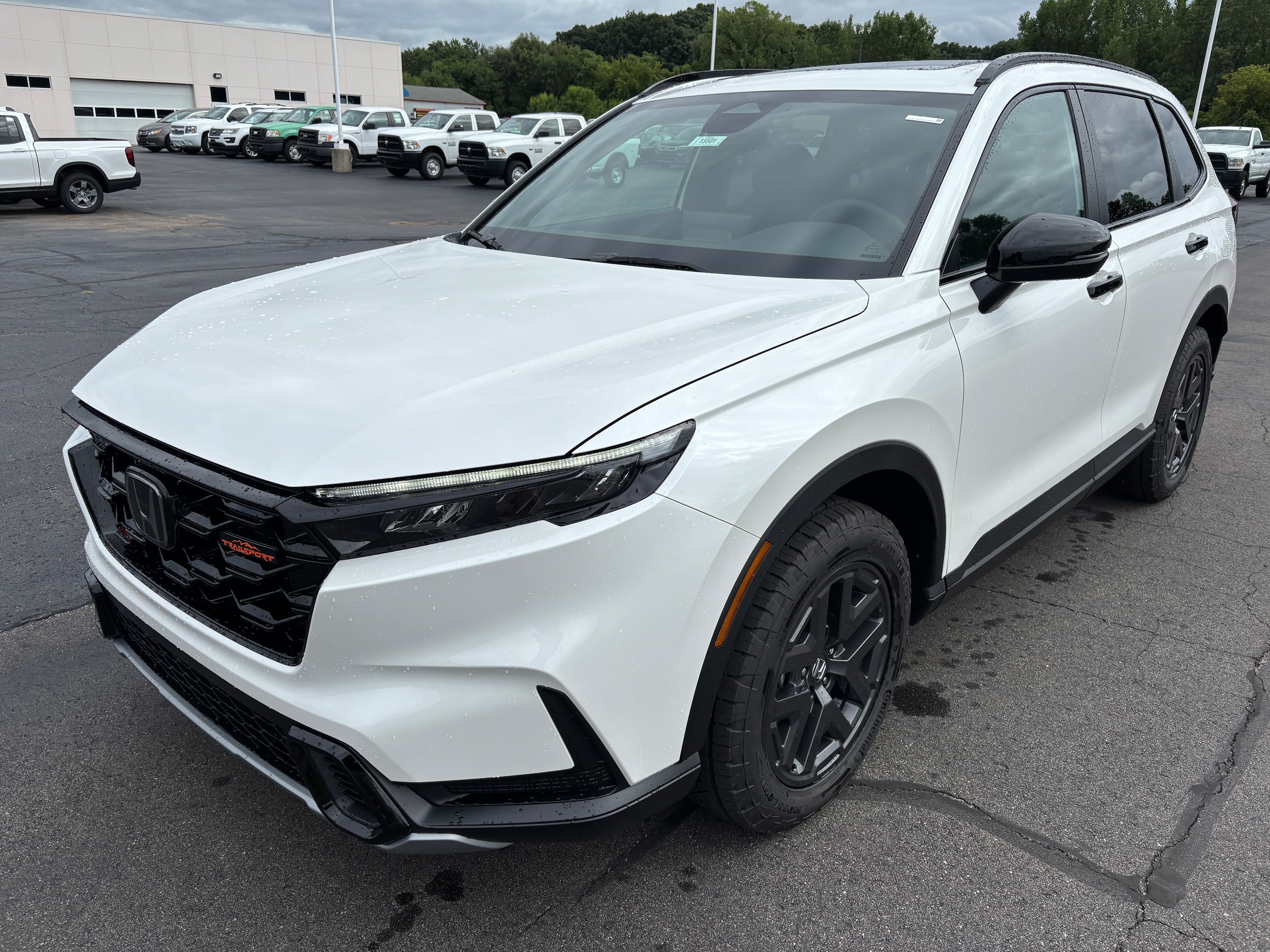 2026 Honda CR-V Hybrid photo 2