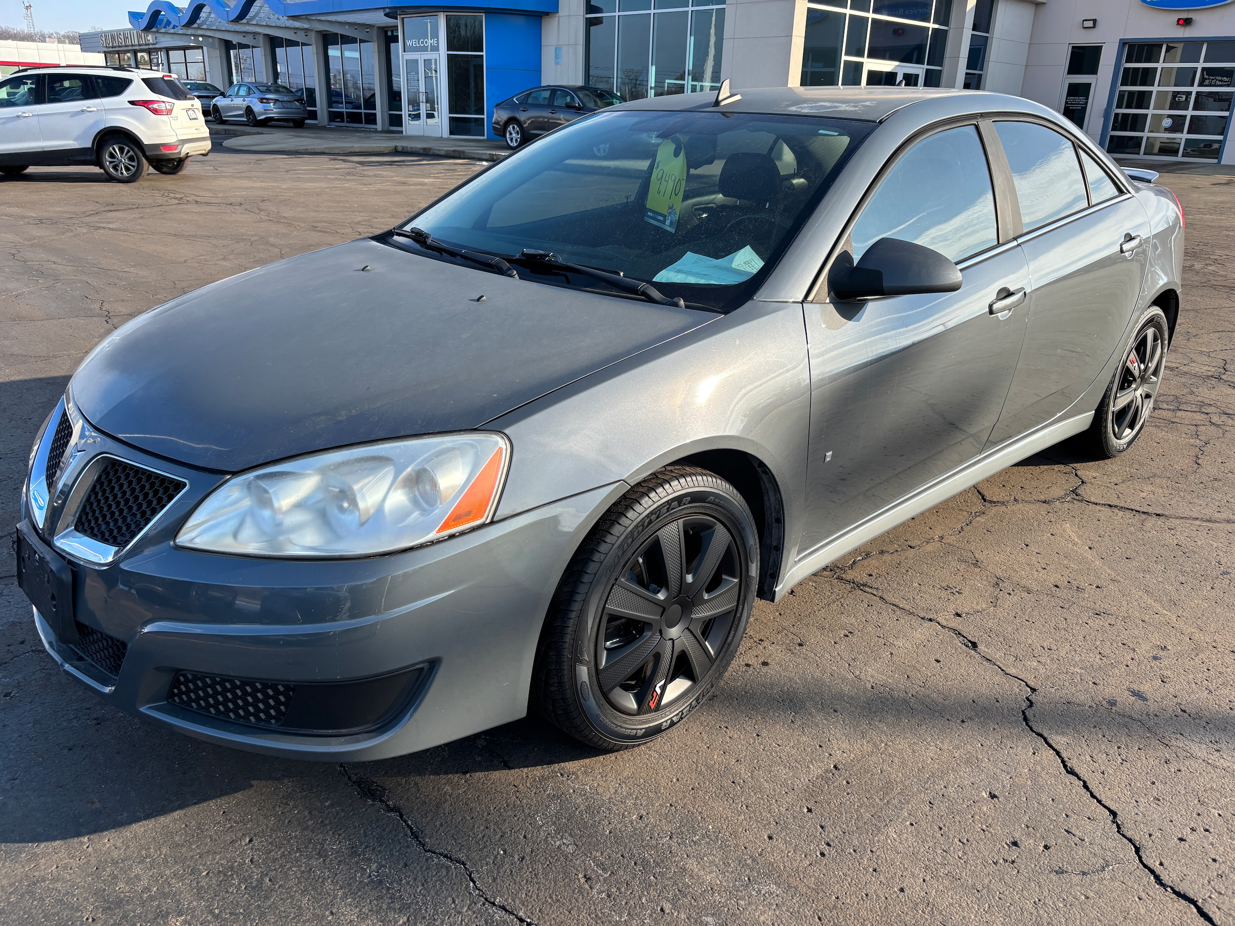 Used 2009 Pontiac G6 G6 with VIN 1G2ZJ57B094227739 for sale in Springfield, MI