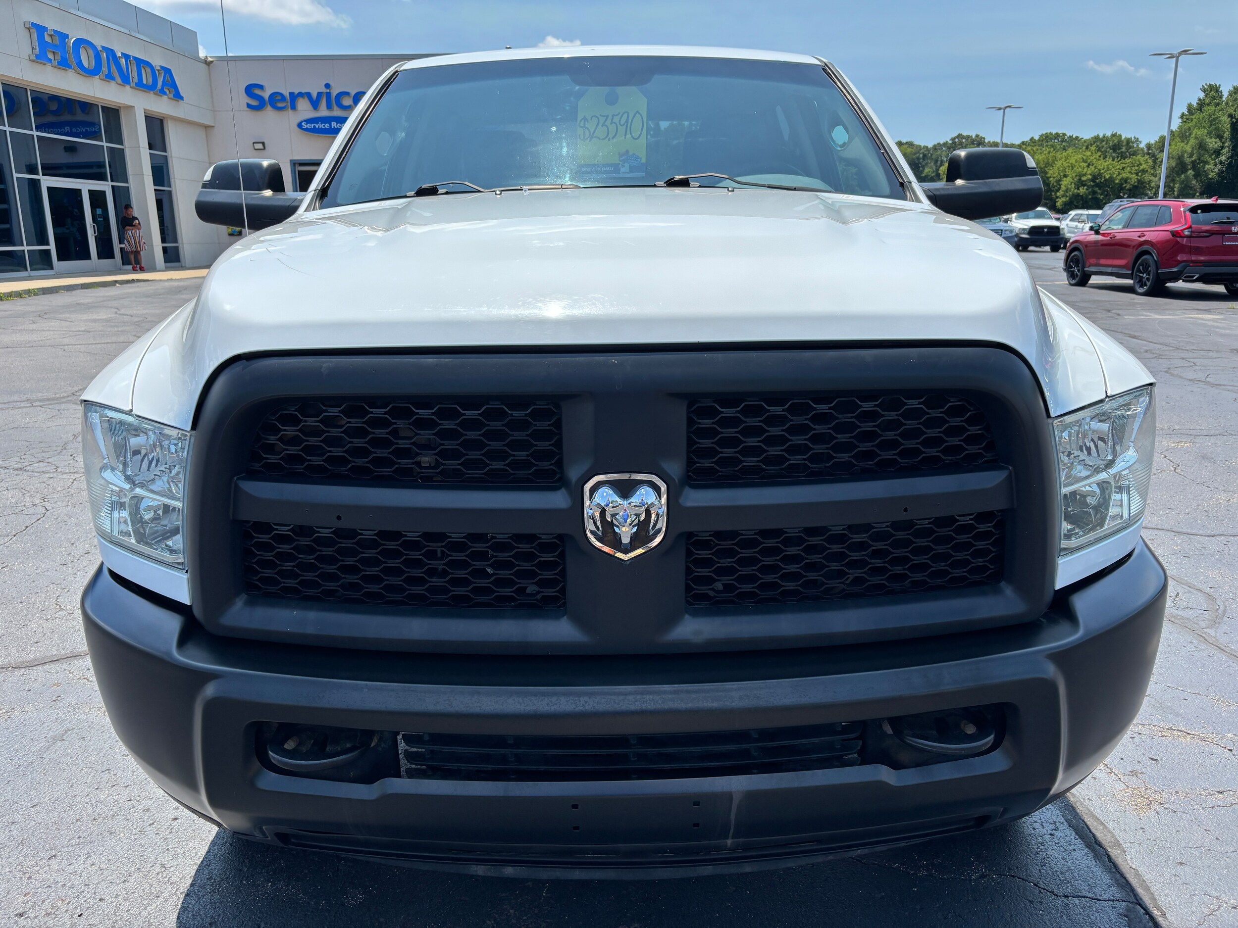 2014 Ram 2500 Tradesman photo 3