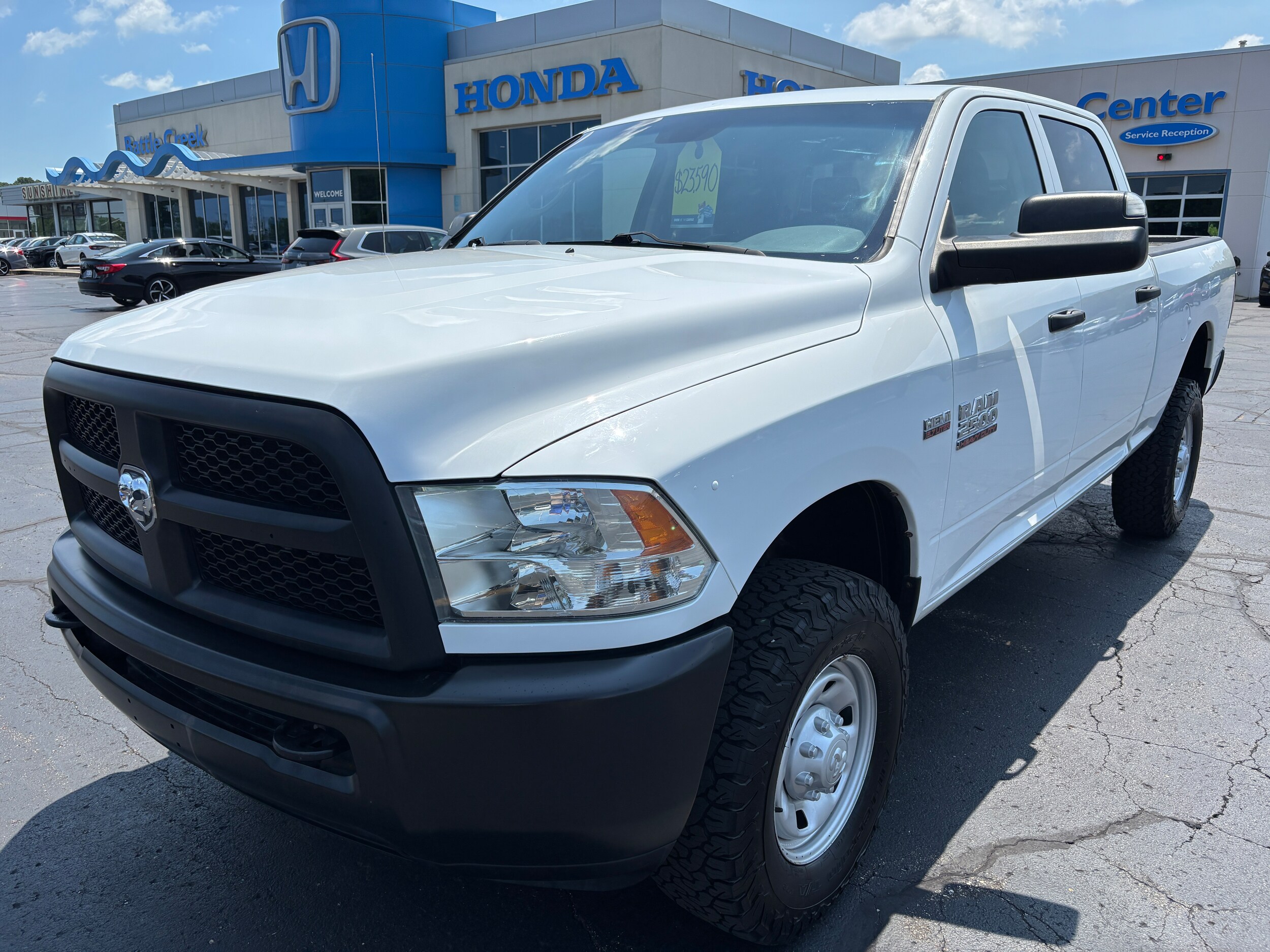 2014 Ram 2500 Tradesman photo 4