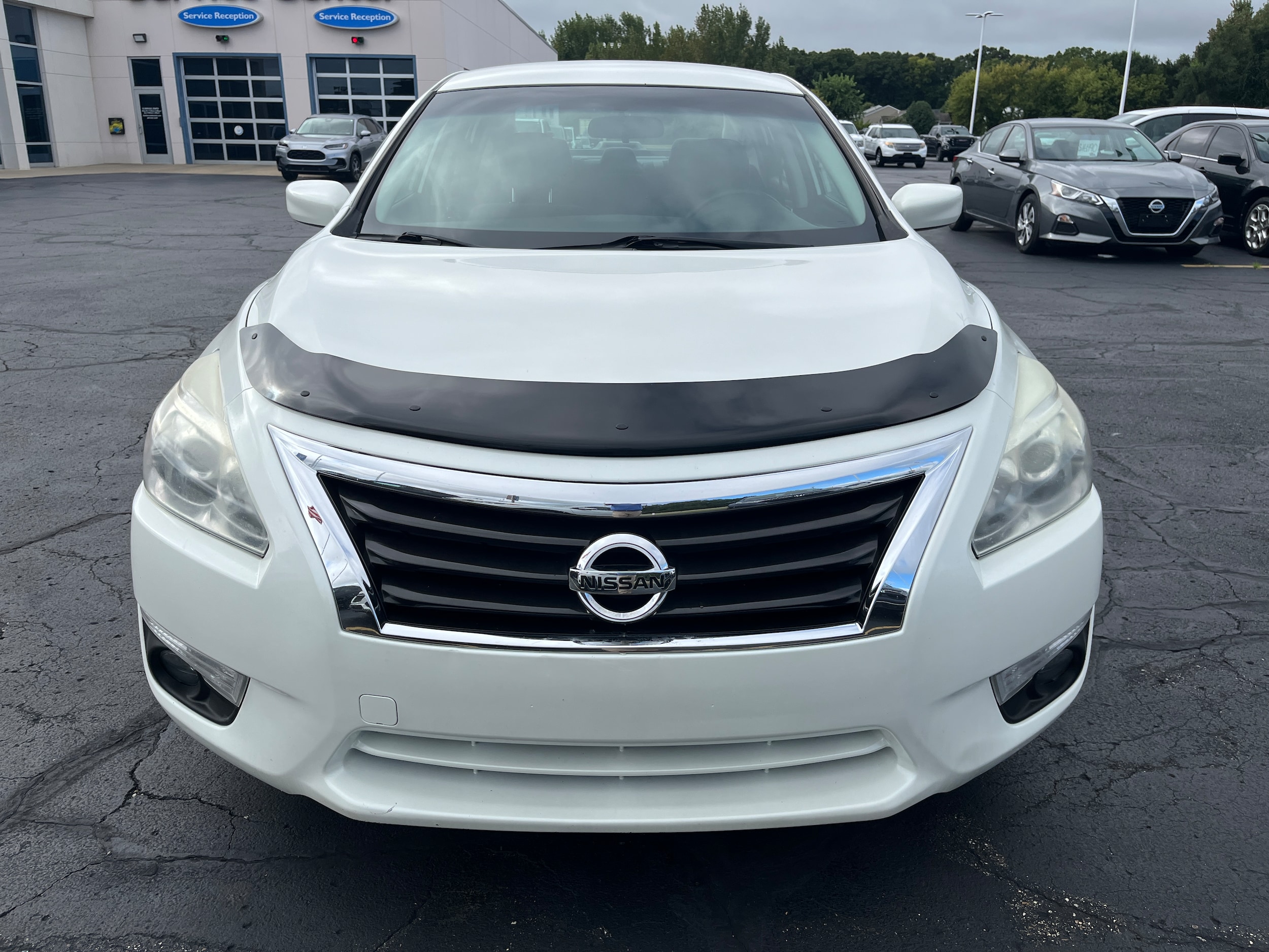 Used 2015 Nissan Altima S with VIN 1N4AL3AP5FN871857 for sale in Battle Creek, MI