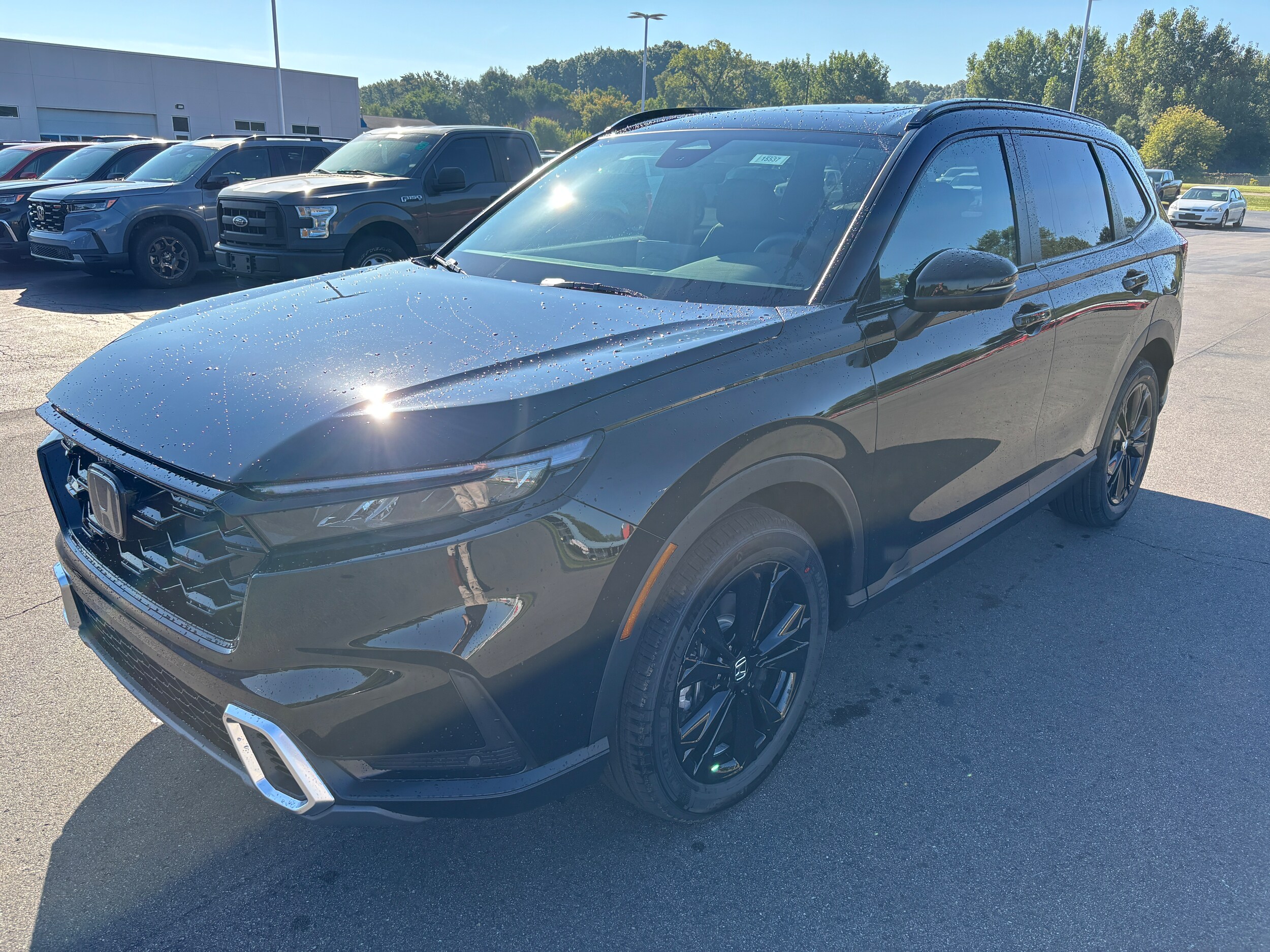 2026 Honda CR-V Hybrid Sport Touring photo 2