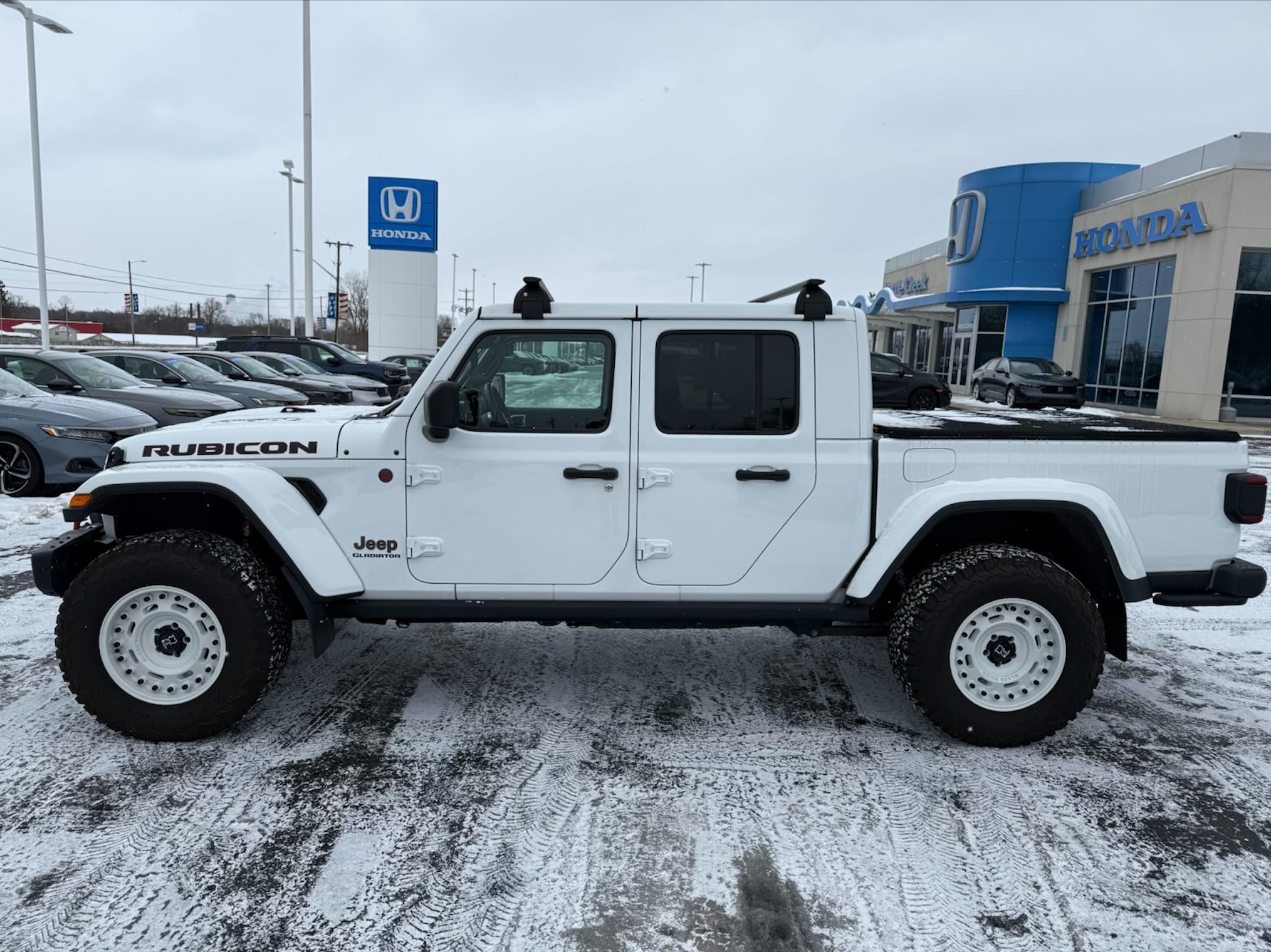 2021 Jeep Gladiator Rubicon's photo