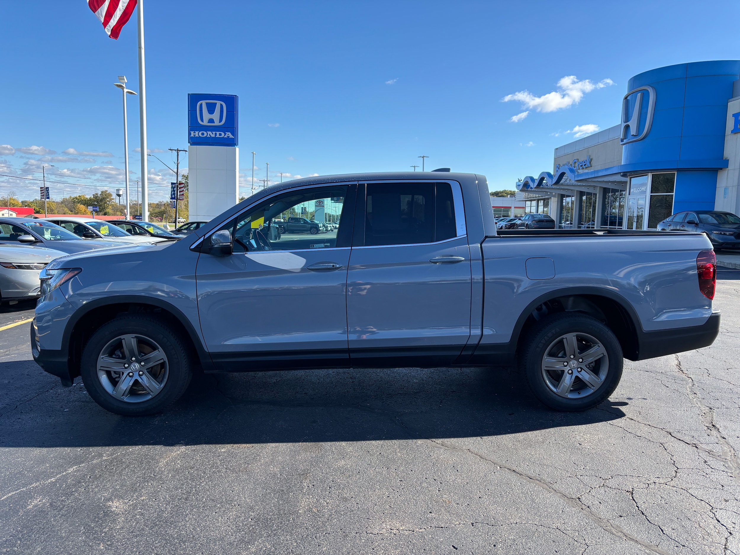 2023 Honda Ridgeline RTL's photo