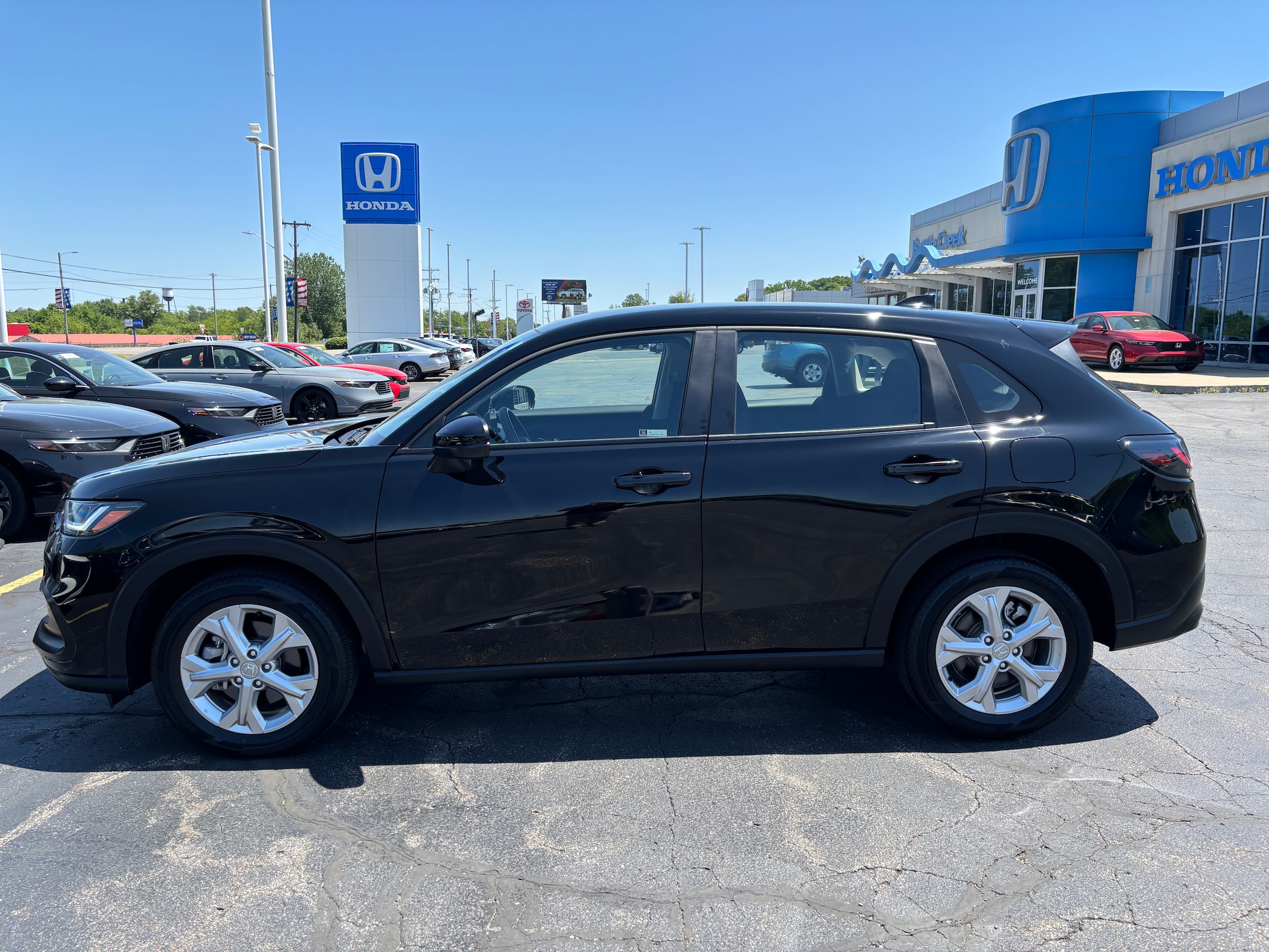 2024 Honda HR-V LX AWD's photo