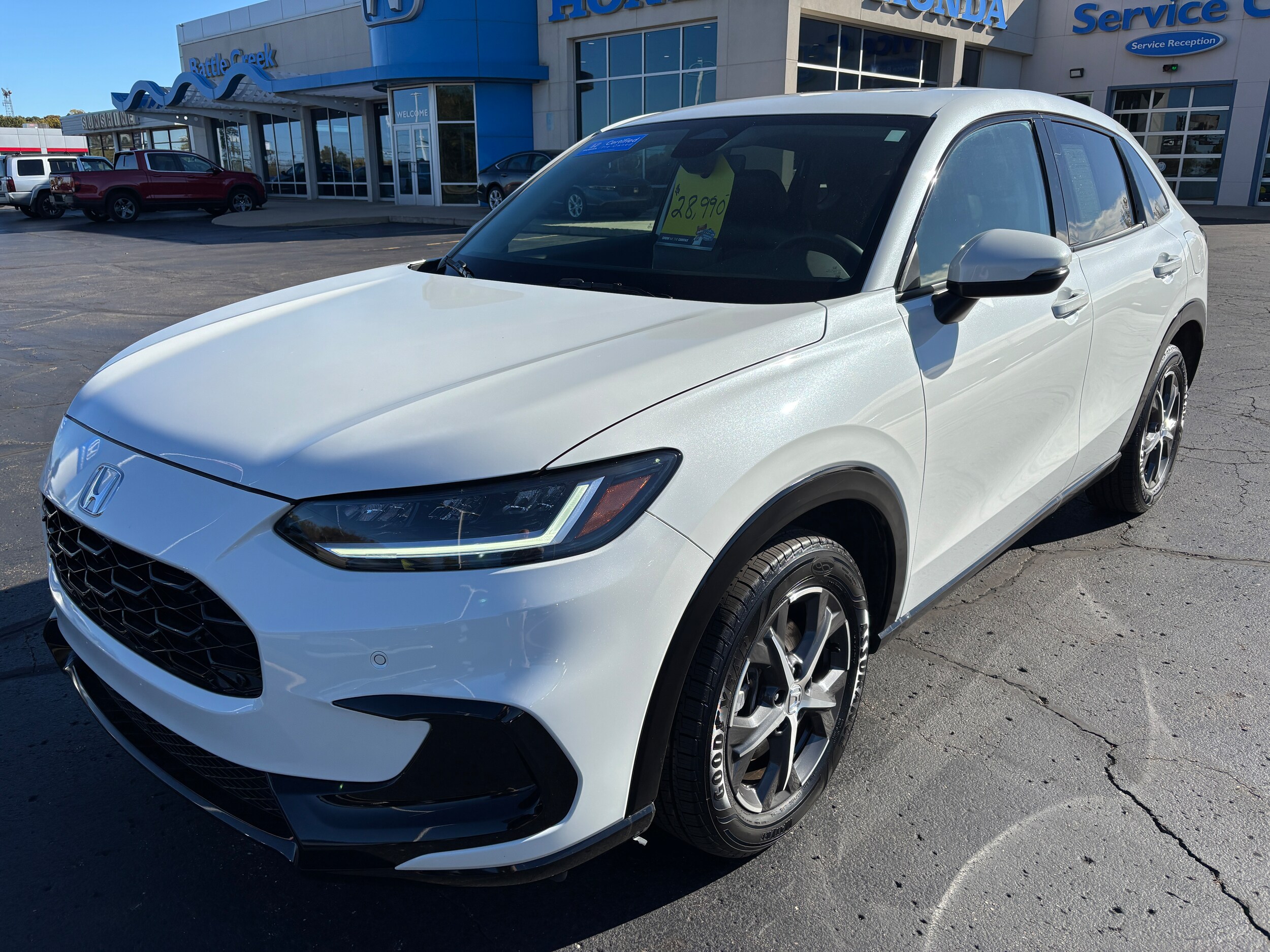 2024 Honda HR-V EX-L photo 2