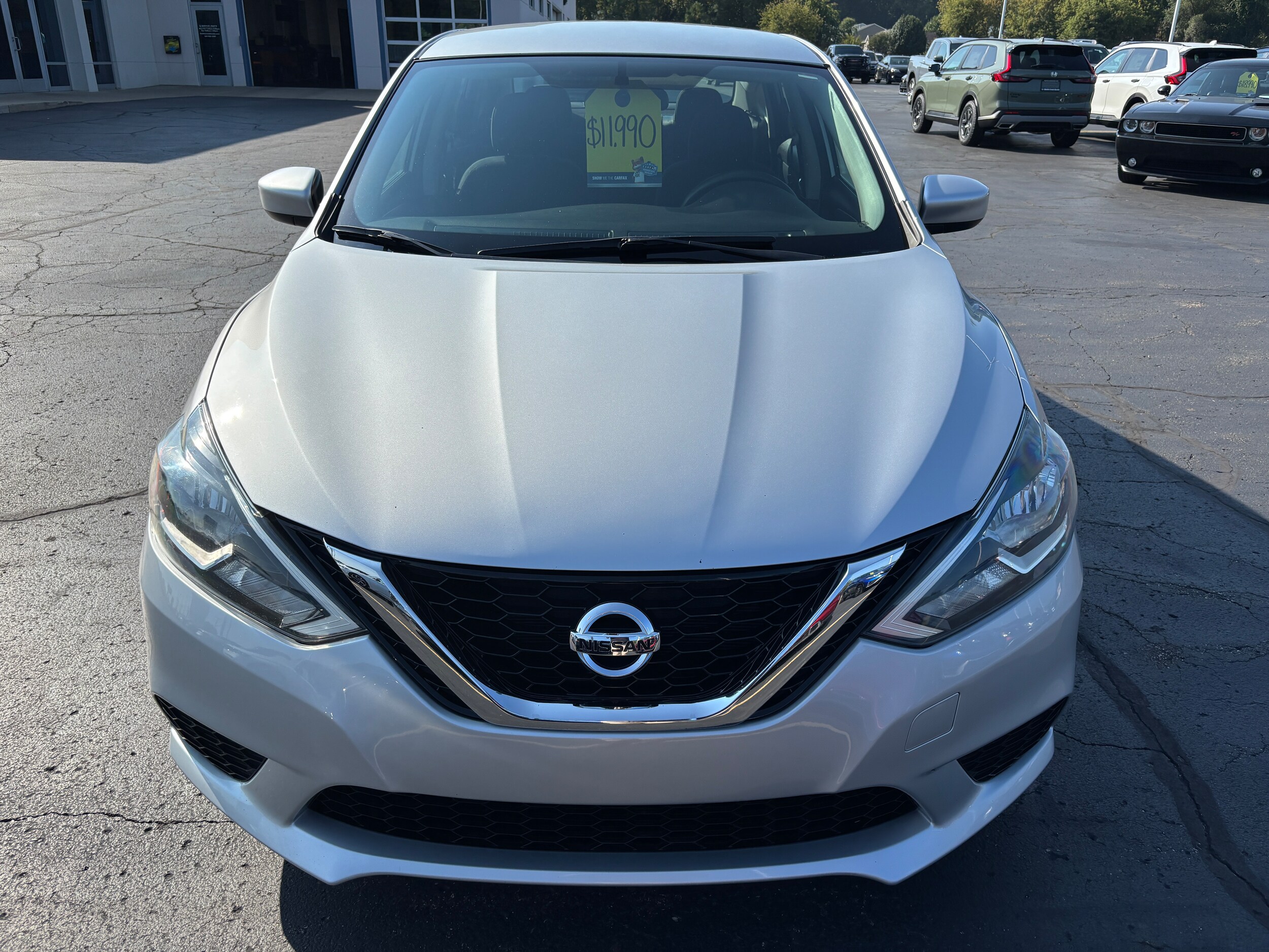 2016 Nissan Sentra S photo 3