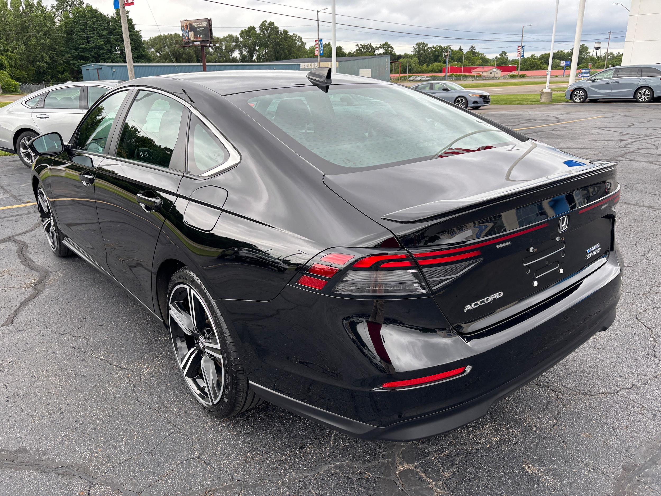 2023 Honda Accord Hybrid Sport - Photo 8