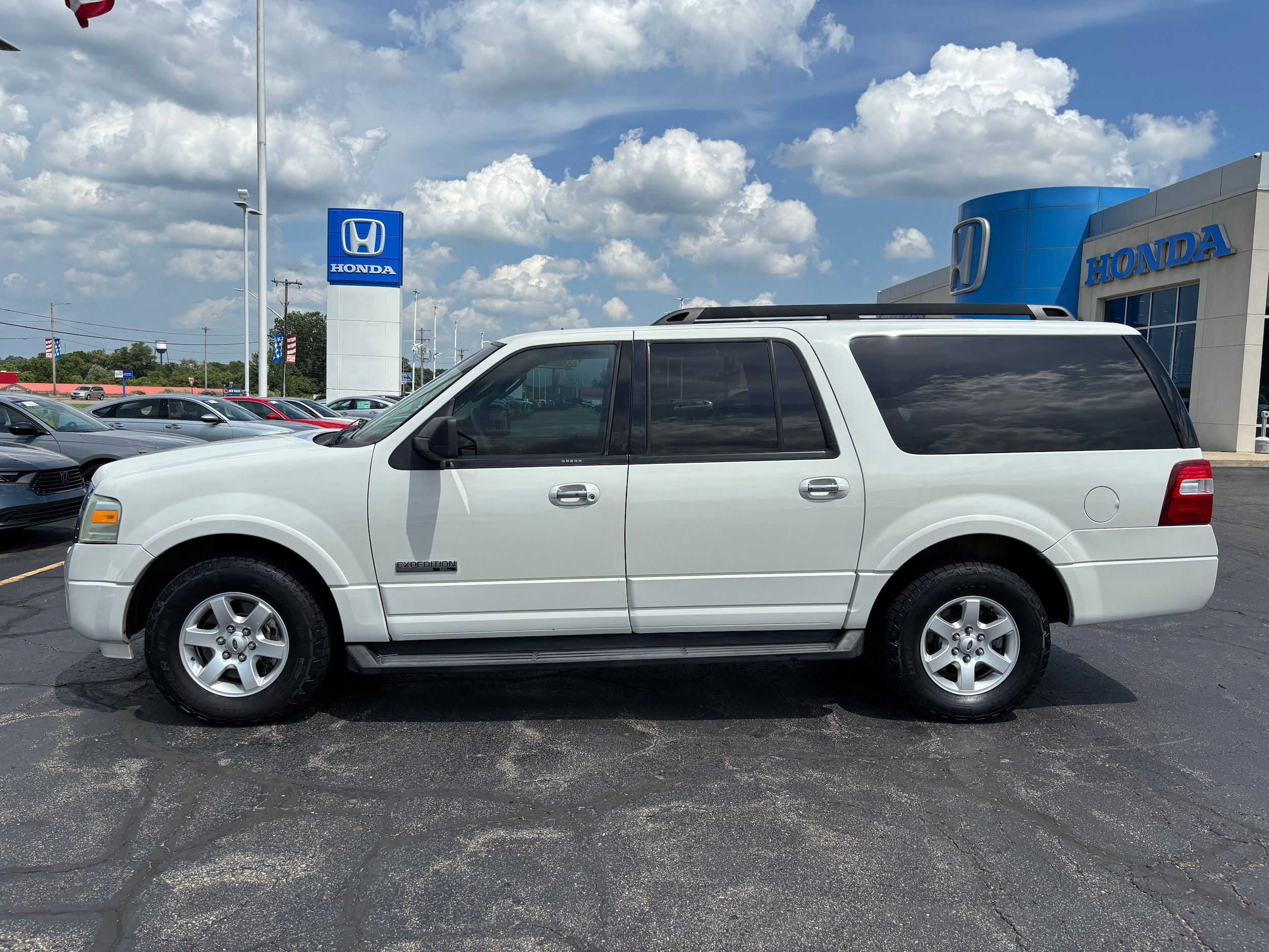 2008 Ford Expedition XLT 4x4 EL's photo